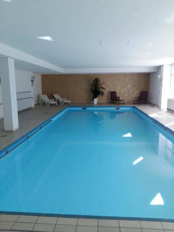 Schwarzwald Geht Immer Fewo 60 Qm Mit Grossem Suedbalkon, Wlan Und Magenta Tv Schönwalde Exterior foto